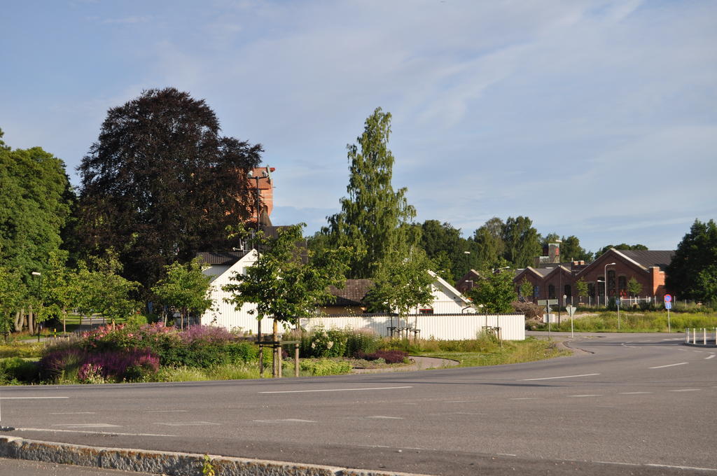 Slussen Bed&Breakfast Örebro Exterior foto